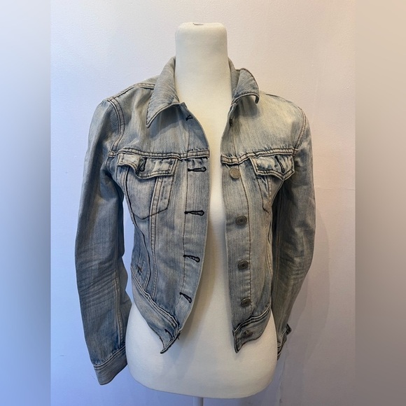 Aritzia Sunday Best Distressed Denim Light Cropped Jacket Size XXS - Picture 1 of 2